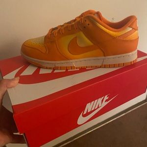 Nike Dunks